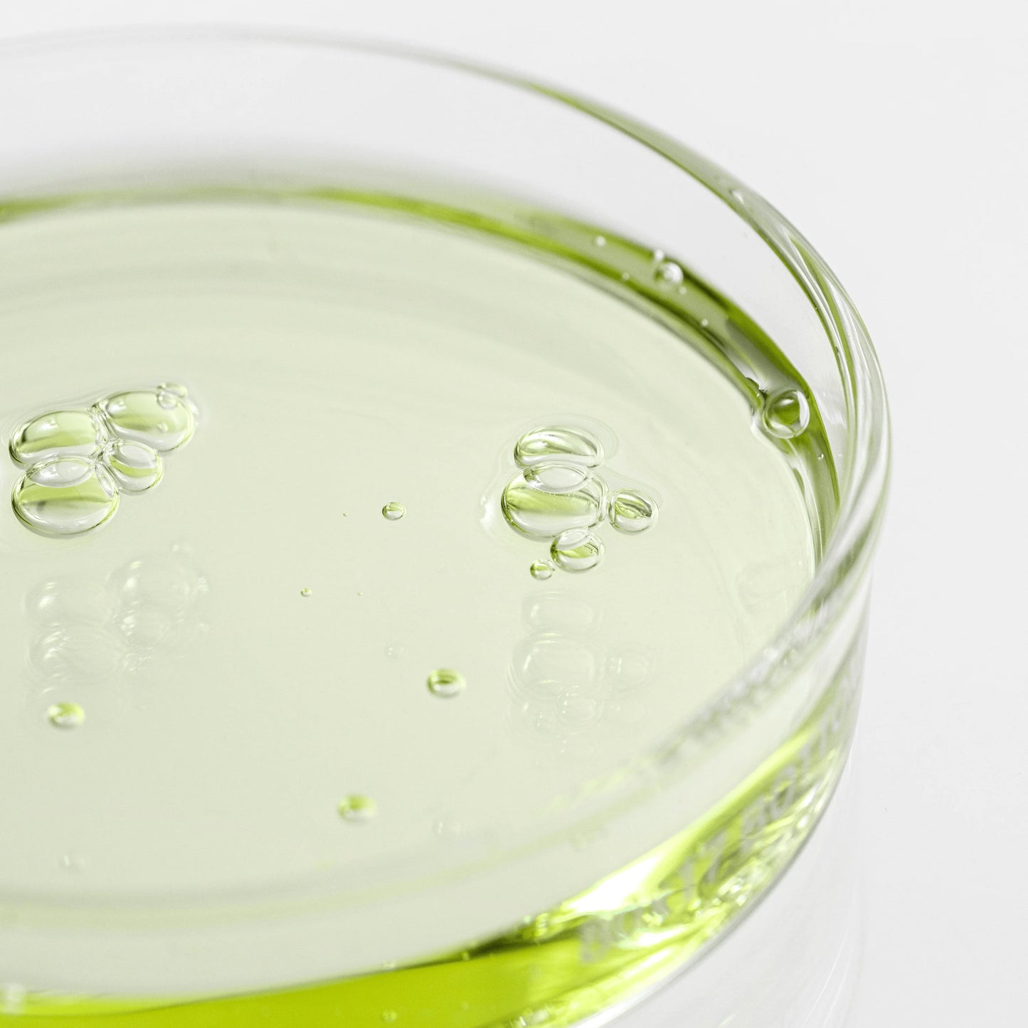 Sérum Apaisant au Thé Vert et Panthénol